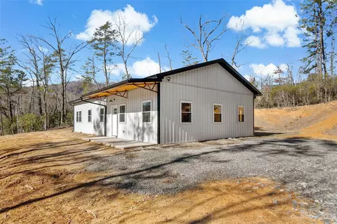 99 Bradley Kelly Dr, Old Fort, NC 28762