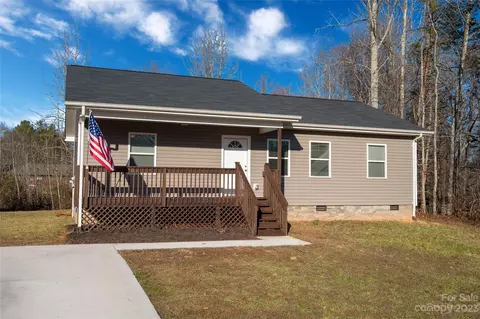 107 Dundee Ct, Maiden, NC 28650
