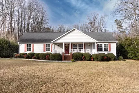 1802 Shannon Rd, Waxhaw, NC 28173