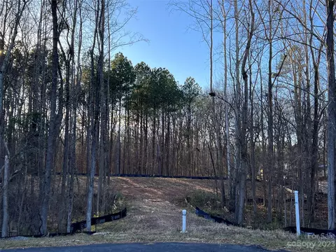 10216 Idlewild Rd, Matthews, NC 28105