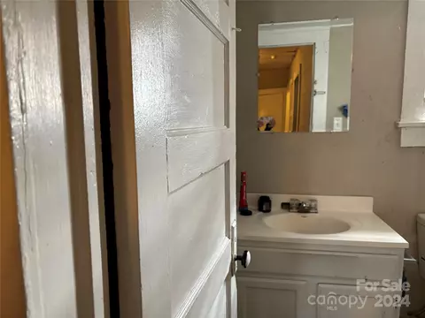 927 S Jackson St, Salisbury, NC 28144 photo 11