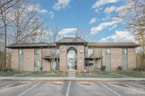 337 Orchard Trace 3 Ln #3, Charlotte, NC 28213