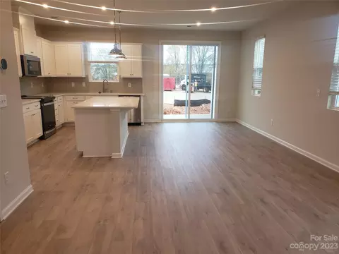 2634 Texana Ct, Charlotte, NC 28269