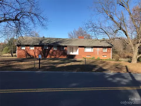 1435 Auten Rd, Charlotte, NC 28216