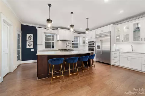 469 S Main St, Davidson, NC 28036 photo 10