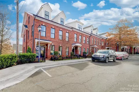469 S Main St, Davidson, NC 28036