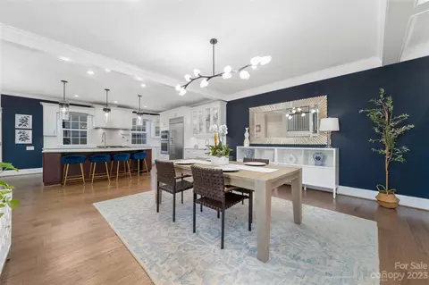 469 S Main St, Davidson, NC 28036 photo 7