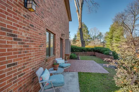 305 Grady Avnu Ave #E, Tryon, NC 28782 photo 29
