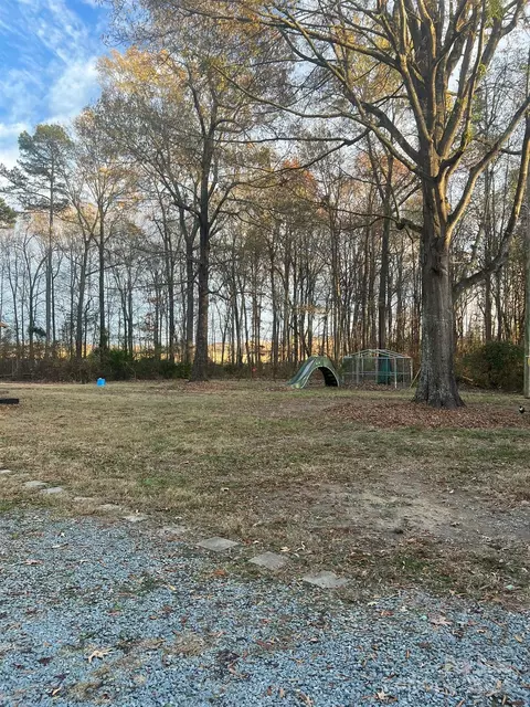 3813 Wolf Pond Rd, Monroe, NC 28112 photo 4