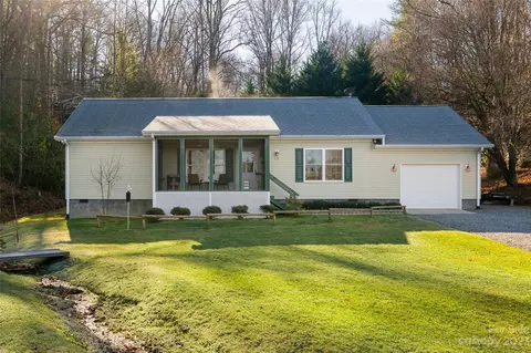 13 Floral Dr, Pisgah Forest, NC 28768