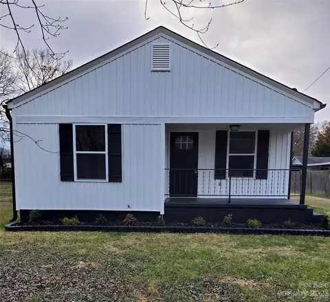 2202 Pennsylvania Ave, Kannapolis, NC 28083