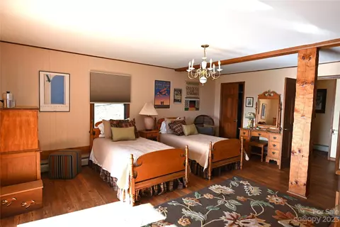 105 Hunter Dr, Boone, NC 28607 photo 27