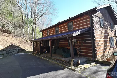 105 Hunter Dr, Boone, NC 28607