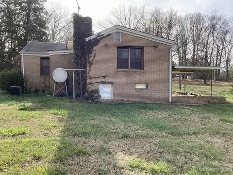 33549 Mann Rd, Albemarle, NC 28001 photo 4