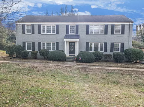 237 Wakefield Dr, Charlotte, NC 28209