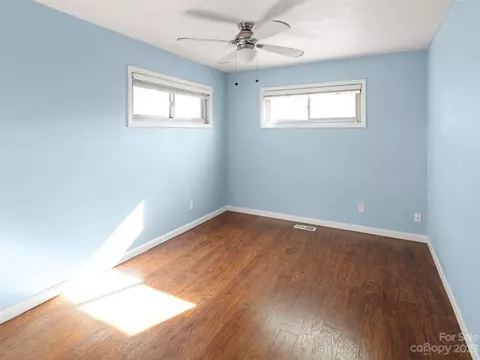 38 Rutledge Rd, Fletcher, NC 28732 photo 16