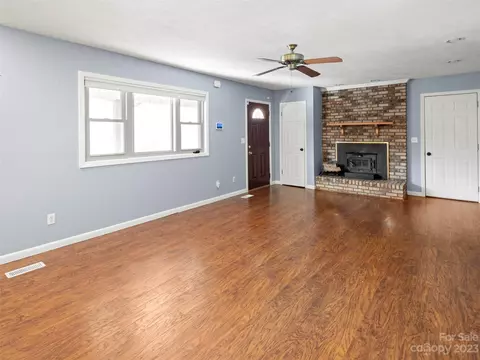38 Rutledge Rd, Fletcher, NC 28732 photo 5