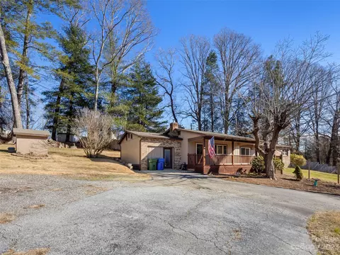 38 Rutledge Rd, Fletcher, NC 28732 photo 2