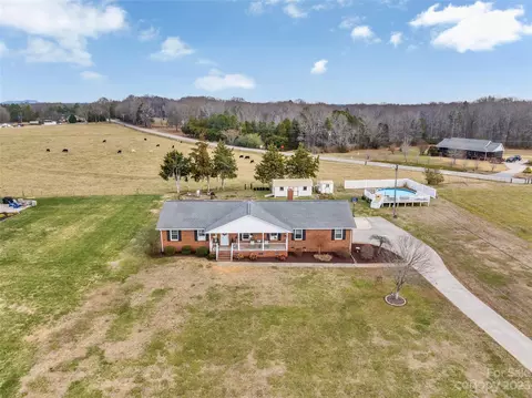210 W Old Limestone Rd, York, SC 29745