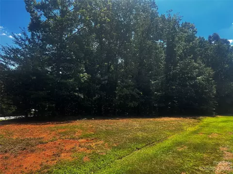 113 Laurel Ridge Dr, Statesville, NC 28677