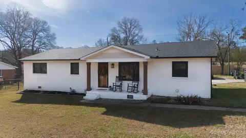 1767 W Meeting St, Lancaster, SC 29720