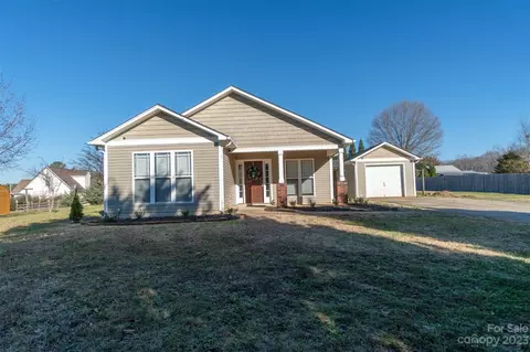 113 Morning Dew 19 Dr #19, Statesville, NC 28677
