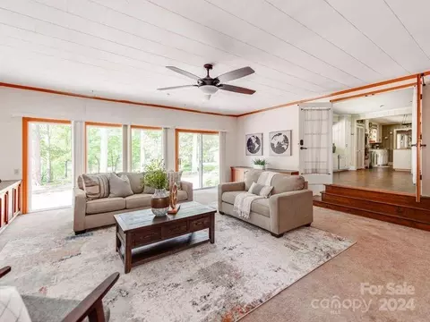 1107 Lakewood Dr, Monroe, NC 28112