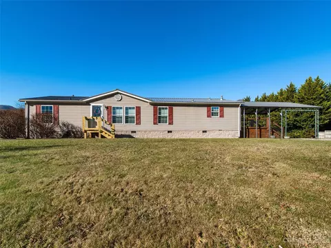 351 Bethel Dr, Canton, NC 28716