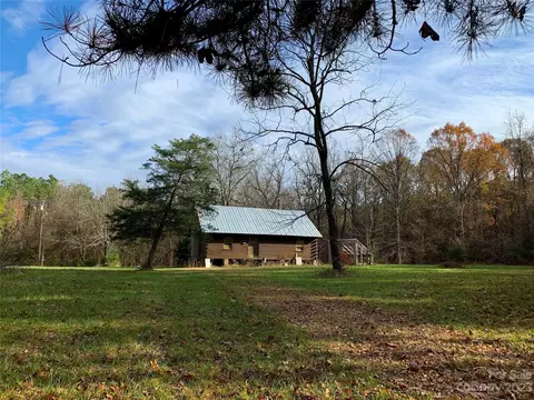 5120 Tabernacle Rd, Lancaster, SC 29720