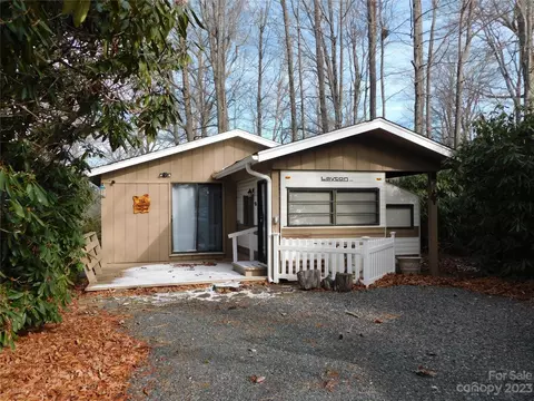 123 Whispering Pine 133 Loop #133, Newland, NC 28657