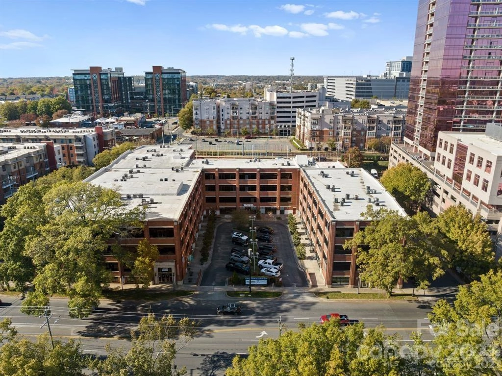 310 Arlington 219 Ave Unit 219  