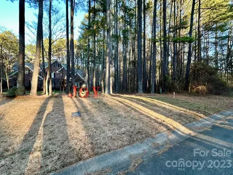 234 W Glenview Dr, Salisbury, NC 28147