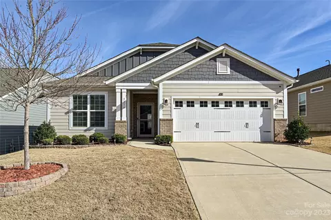 7214 Chrysanthemum Rd, Lancaster, SC 29720