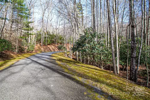 Aberdeen 654-b Lane #654-B, Brevard, NC 28712