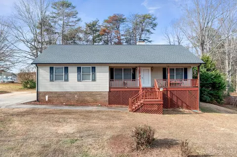 2079 Rock Springs Cir, Denver, NC 28037