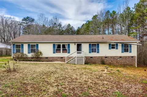 Exterior - 3222 Griffith Rd, Monroe, NC 28112 photo 2 of 7