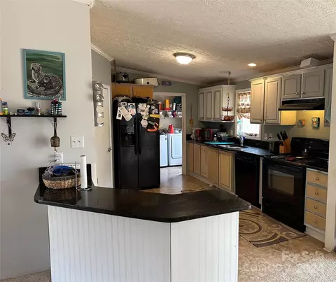 Kitchen - 3222 Griffith Rd, Monroe, NC 28112 photo 5 of 5