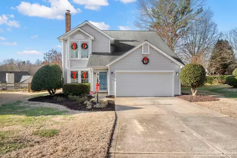 6612 Georgeanne Ct, Charlotte, NC 28217