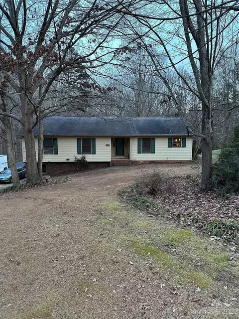 7822 Old Post Rd, Denver, NC 28037