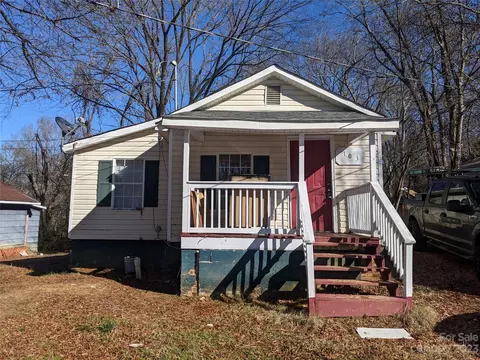 103 Gregory St, Lancaster, SC 29720 photo 2