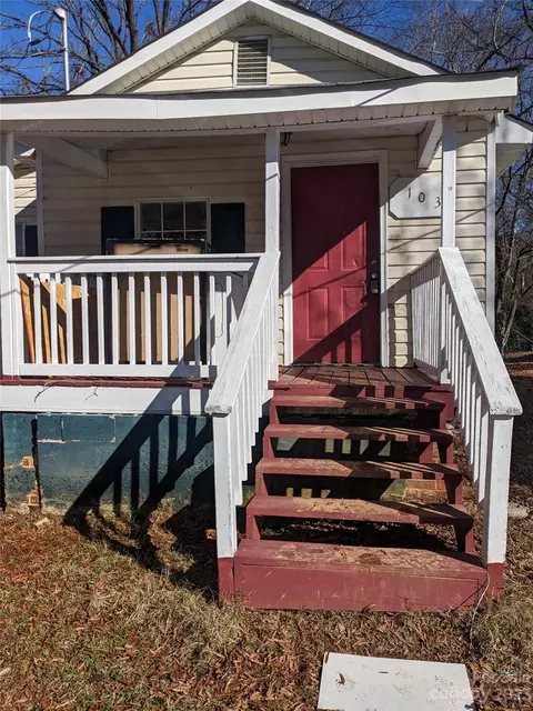 103 Gregory St, Lancaster, SC 29720 photo 3