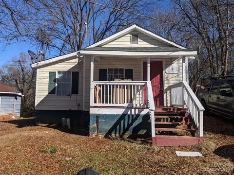 103 Gregory St, Lancaster, SC 29720