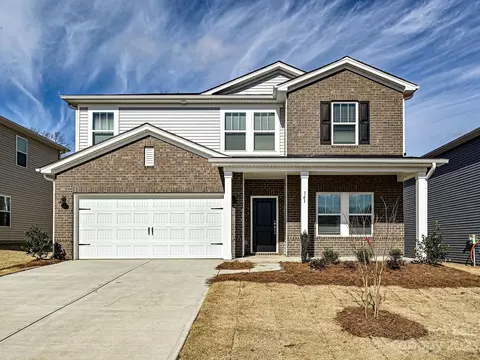 161 Bird Dog Dr, Mooresville, NC 28115