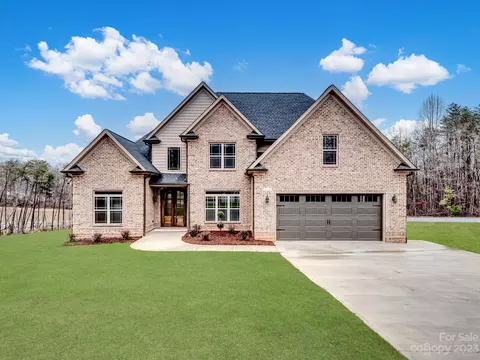 213 9th Street Ne Ct NE, Conover, NC 28613