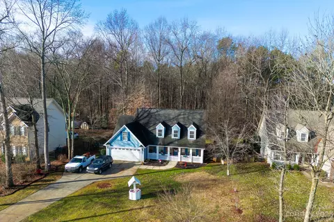 5709 Linda Vista Ln, Charlotte, NC 28216
