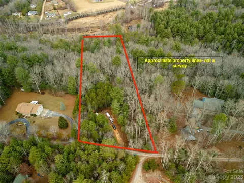 251 John Tate Dr, Fletcher, NC 28732