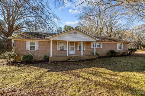 616 Lynn Rd, Oakboro, NC 28129