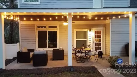 20315 Willow Pond Rd, Cornelius, NC 28031
