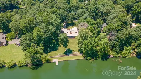 5409 Shoreview Dr, Concord, NC 28025 photo 12