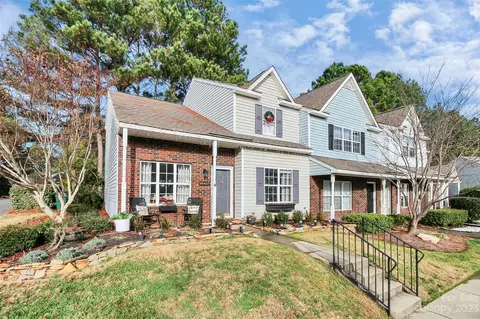 15407 Asterwind Ct, Charlotte, NC 28277